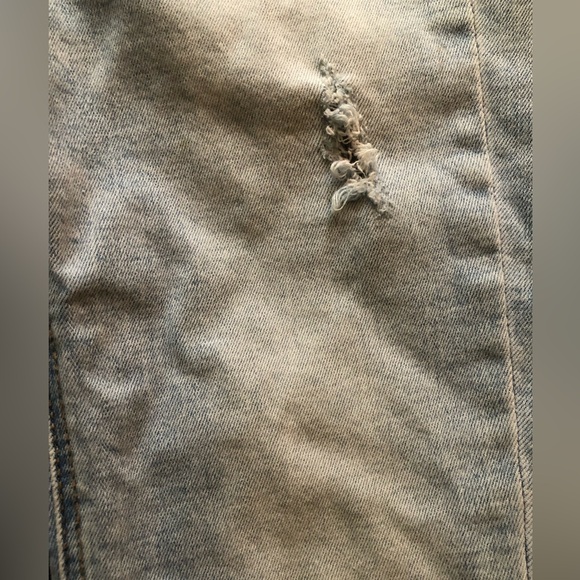 Women’s Stradivarius Jeans Size 4!! ✨ - Picture 5 of 7